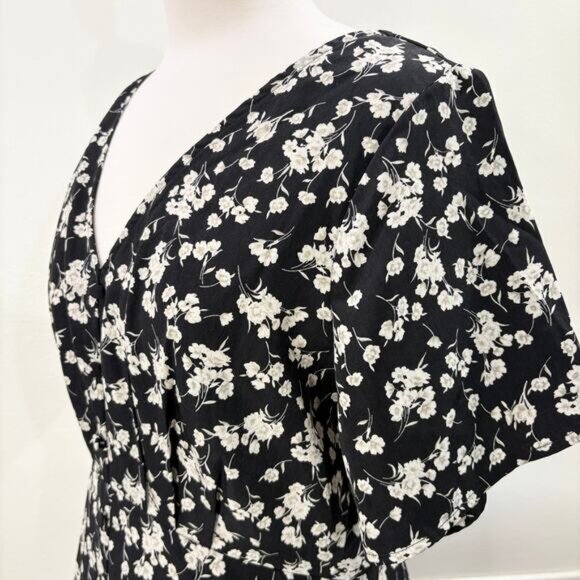 Disturbia UK 10 US 6 Shirt Dress Demeter Dark Floral Print V-Neck Midi Length - Picture 2 of 13